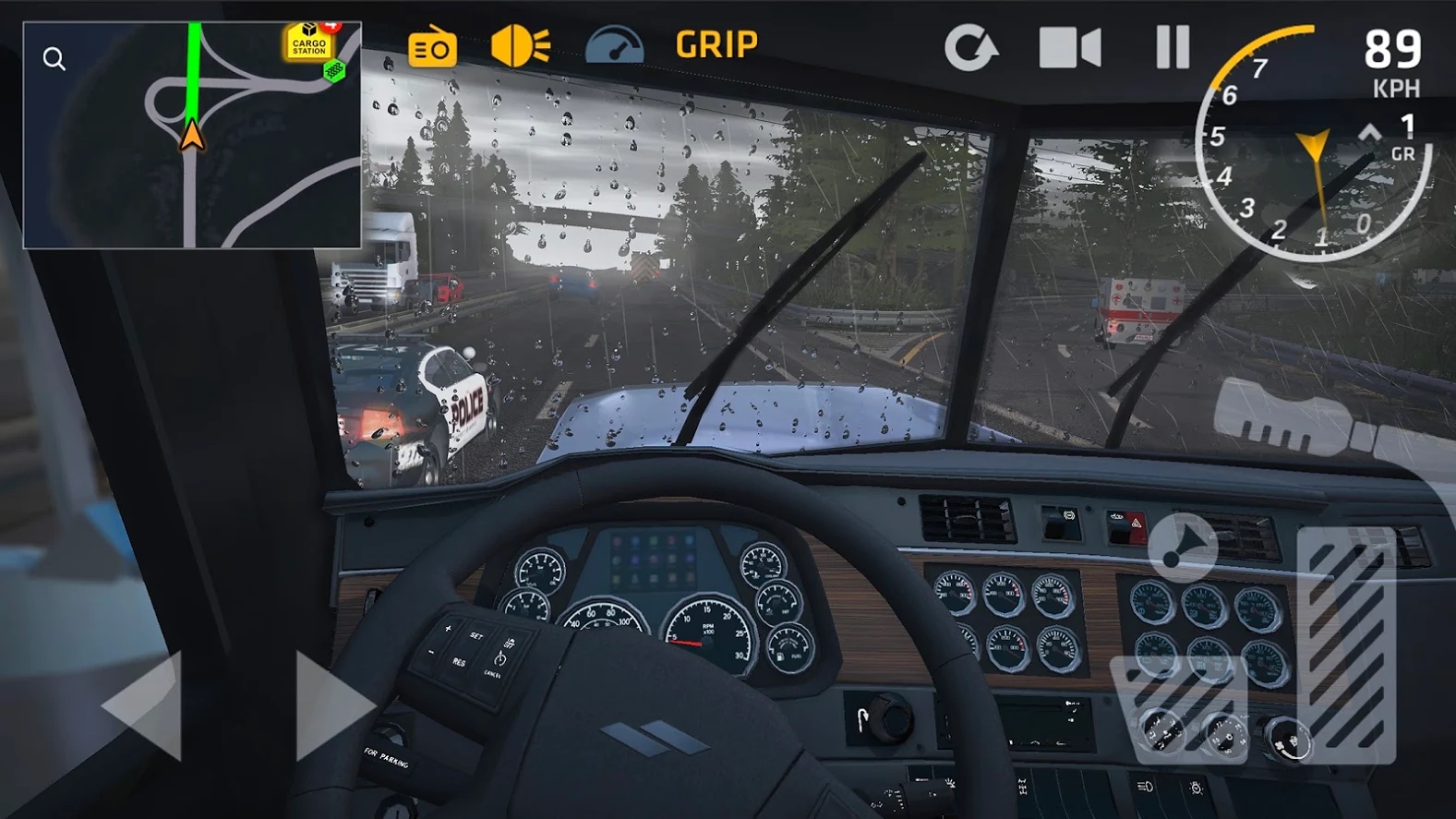 Ultimate Truck Simulator截图2